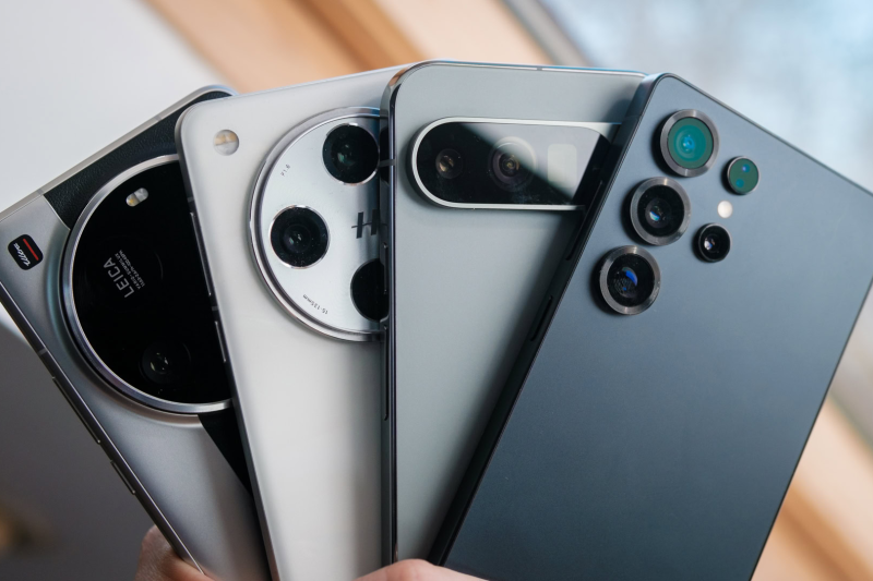Leica, ZEISS and Sony Alpha Bring Professional Camera Features to Smartphones